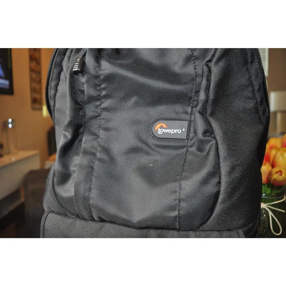 Lowepro Fastpack 200 DSLR Camera Backpack Padded Water Resistant Black